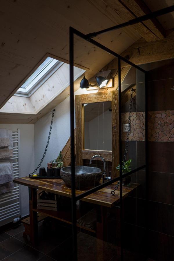 B&B Restaurant Le Pernollet Evionnaz エクステリア 写真