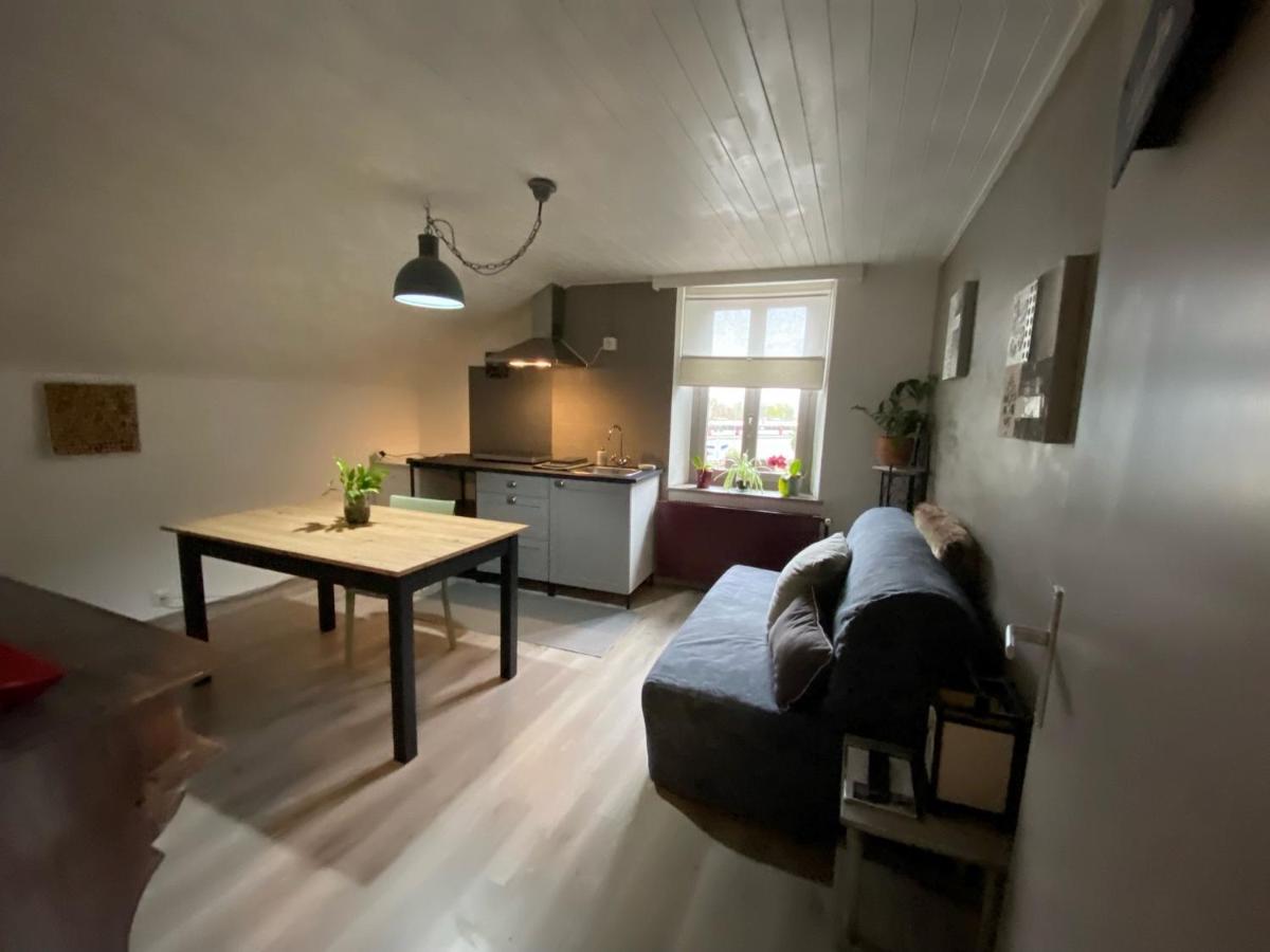B&B Restaurant Le Pernollet Evionnaz エクステリア 写真