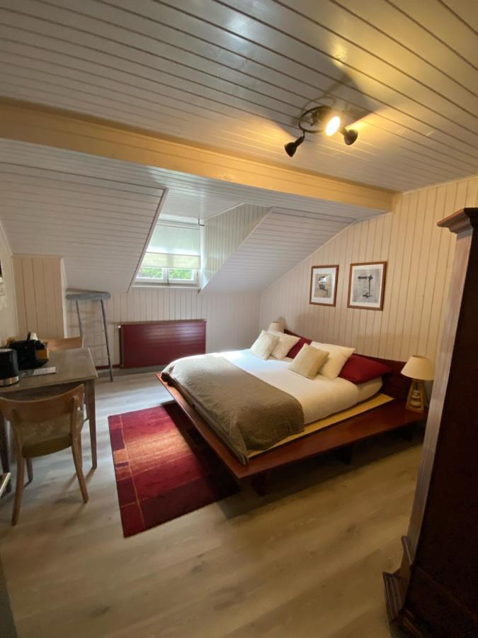 B&B Restaurant Le Pernollet Evionnaz エクステリア 写真