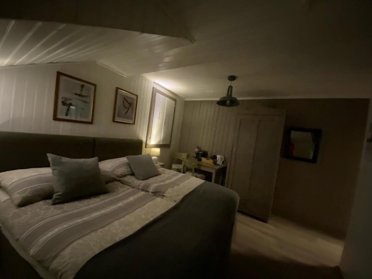 B&B Restaurant Le Pernollet Evionnaz エクステリア 写真