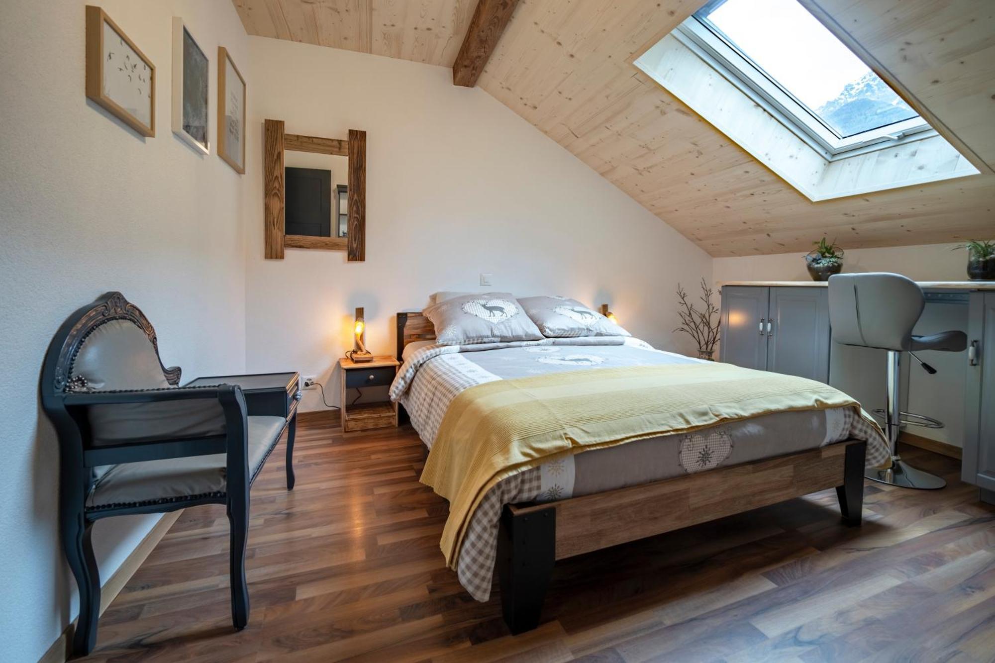 B&B Restaurant Le Pernollet Evionnaz エクステリア 写真